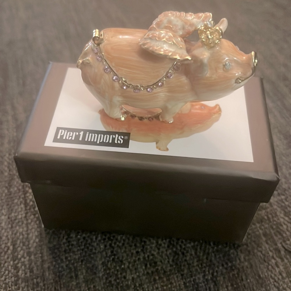 Pier 1 imports - Royal flying pig gem box